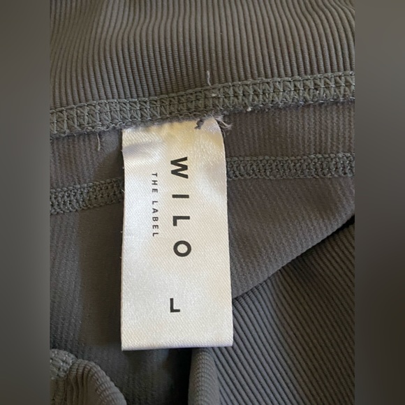Wilo The Label  Ribbed Legging Side Pocket - Picture 7 of 7